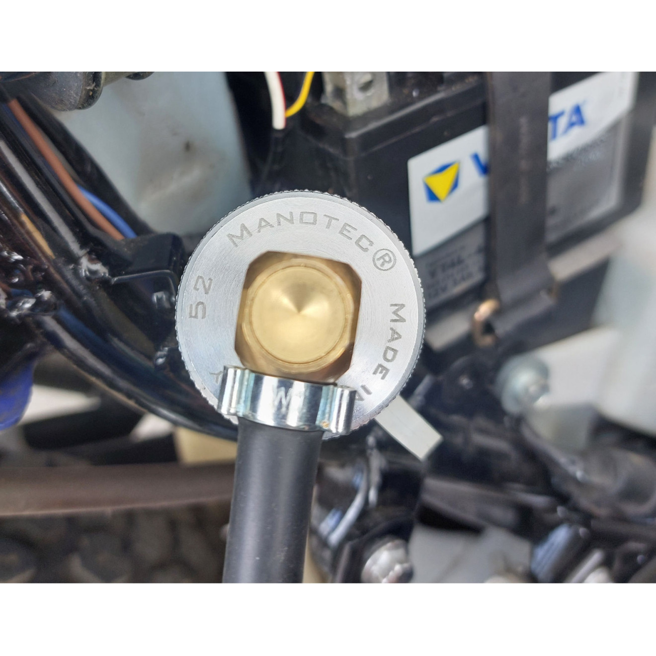 Adapter Nr. 52W montiert auf Kawasaki KMX 125 Detail