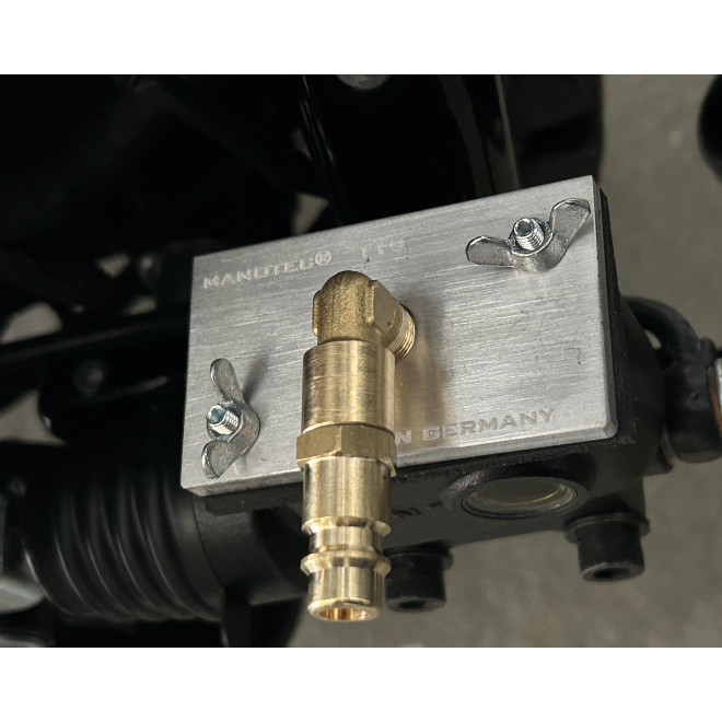 Adapter 119, Harley-Davidson M8 hinten