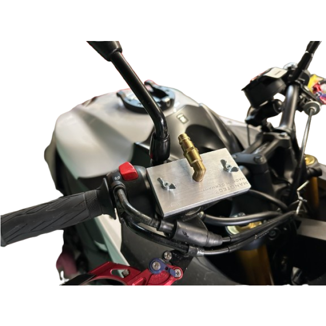 Adapter 131 montiert Lenker