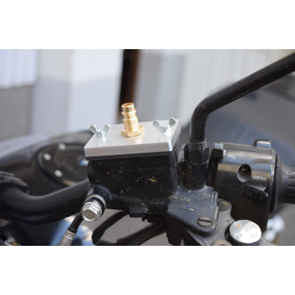 Adapter Nr. 93 montiert