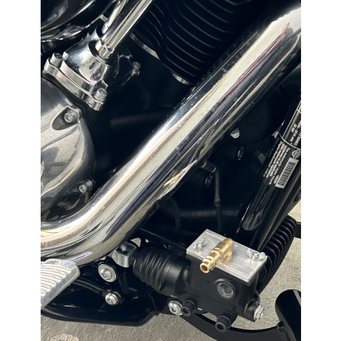 MANOTEC® Motorrad Adapter Nr. 119, PL 119, passend z.B. Harley Davidson z.B. Softail ab Bj. 2018 hinten
